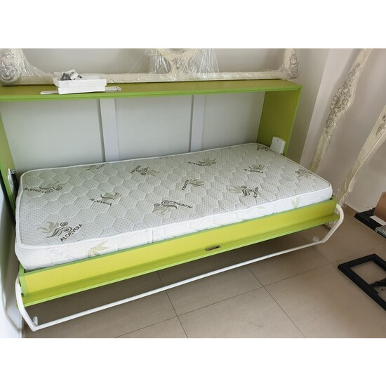 Paire de mcanismes de lit rabattable horizontal avec pietement escamotable
